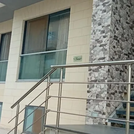 Antida Holiday Apartment דירה מרססקלה