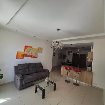 La Court In Marsascala 马尔萨斯卡拉